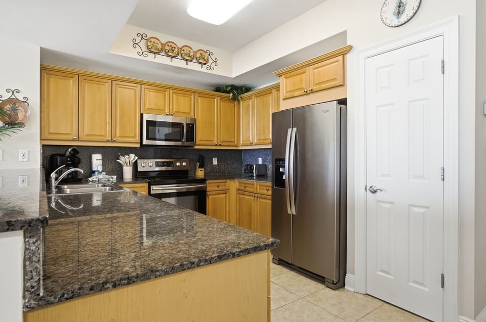 Summer Place #603 Kitchen