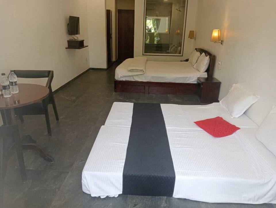Family Quadruple Room | Free WiFi