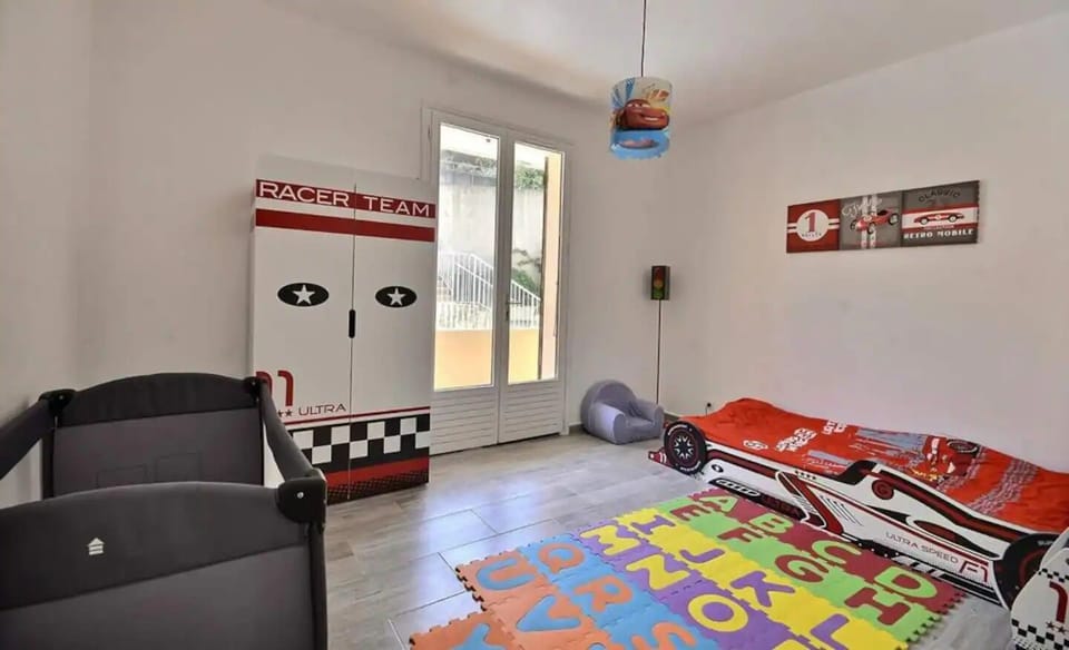 Children's area
