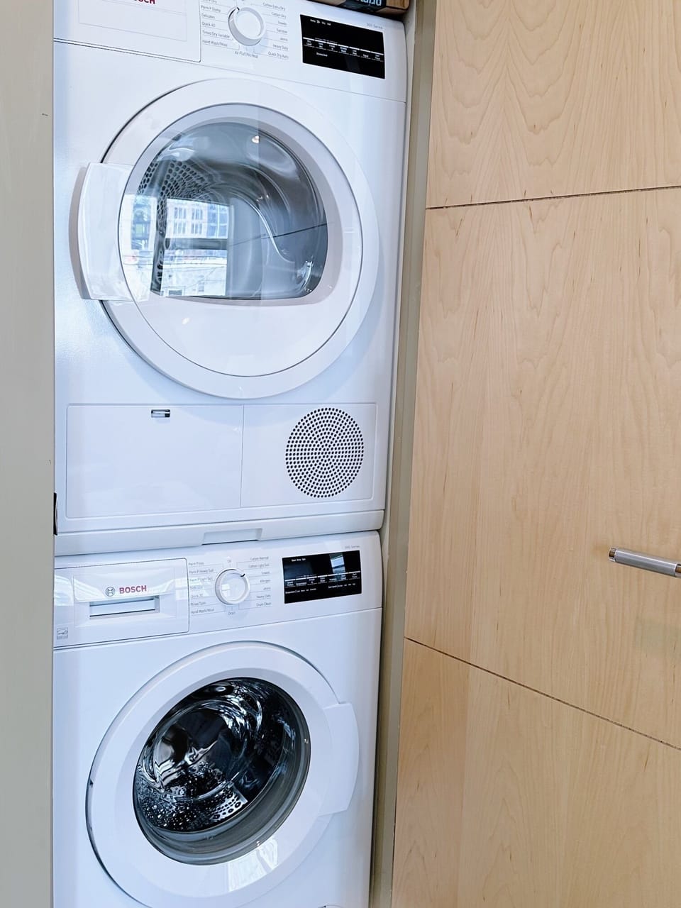 Convenient in-unit washer dryer - compact size, small loads only.