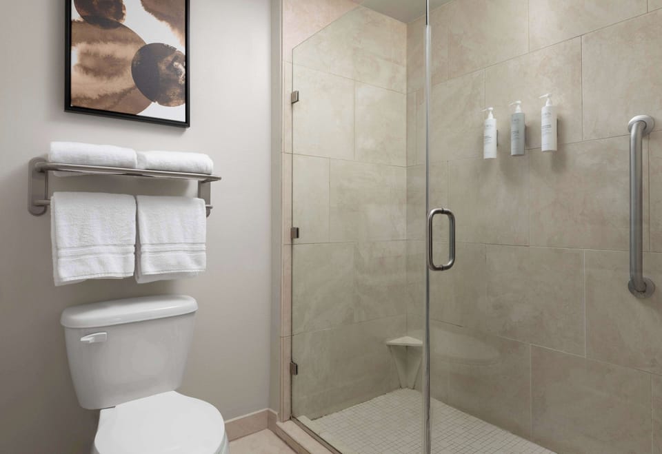 Free toiletries, towels