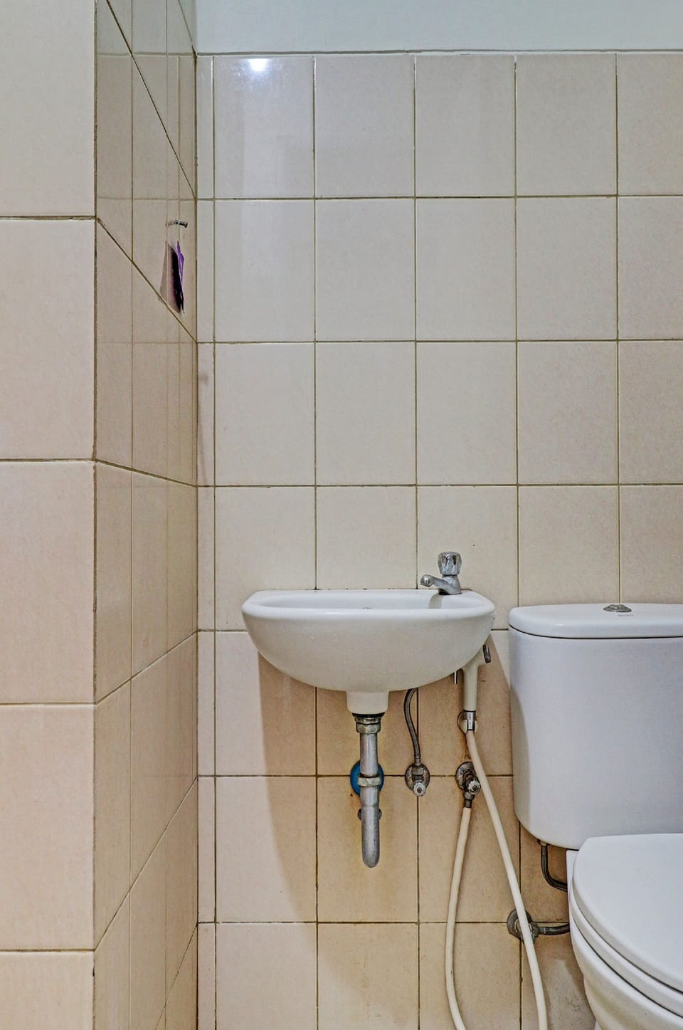 Deluxe Double Room | Bathroom | Shower, towels, soap