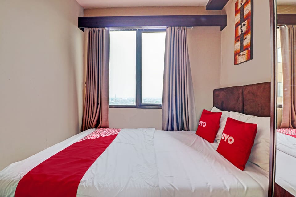 Deluxe Double Room | Desk, free WiFi, bed sheets
