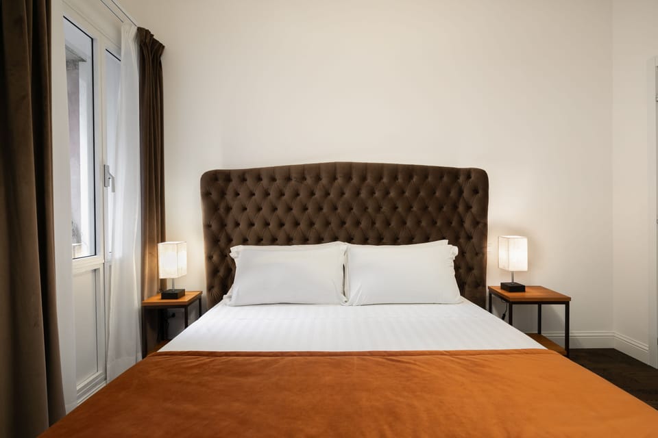 Deluxe Double Room | Soundproofing, WiFi (free)