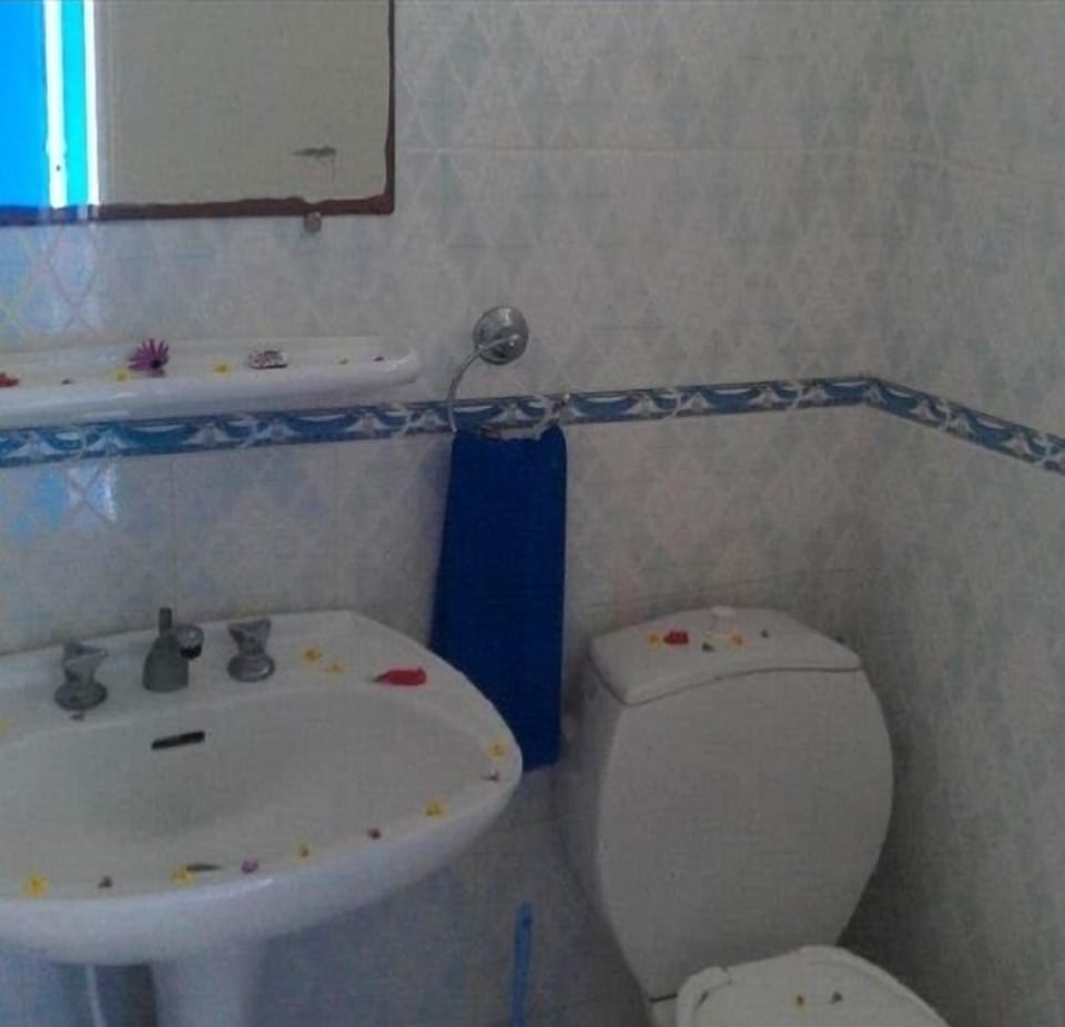 Standard Double or Twin Room | Bathroom | Shower, towels, soap, toilet paper