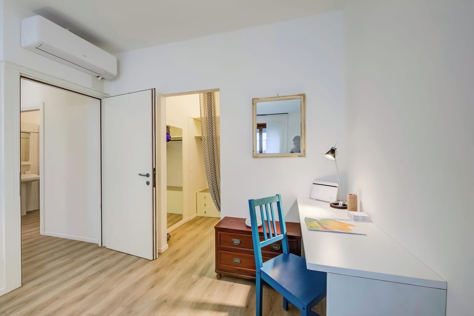 Family Apartment, Multiple Bedrooms, Refrigerator & Microwave (Domus Raffaella) | Interior