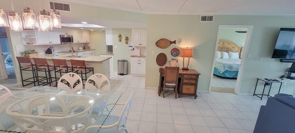 Apartment, 2 Bedrooms | Interior