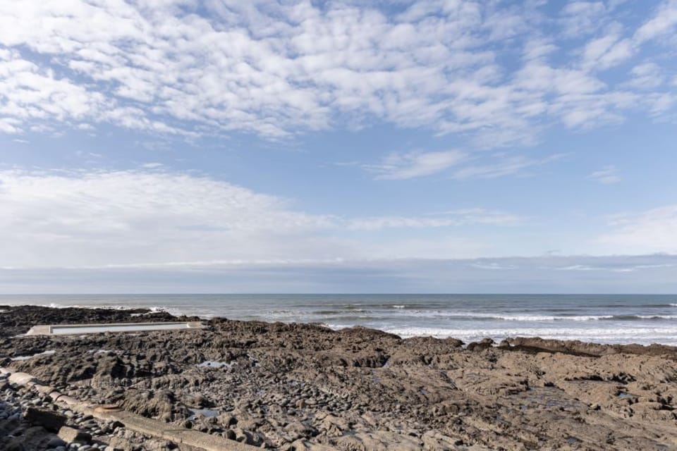 Seafront House 8 Sea Pool And Rock Pools