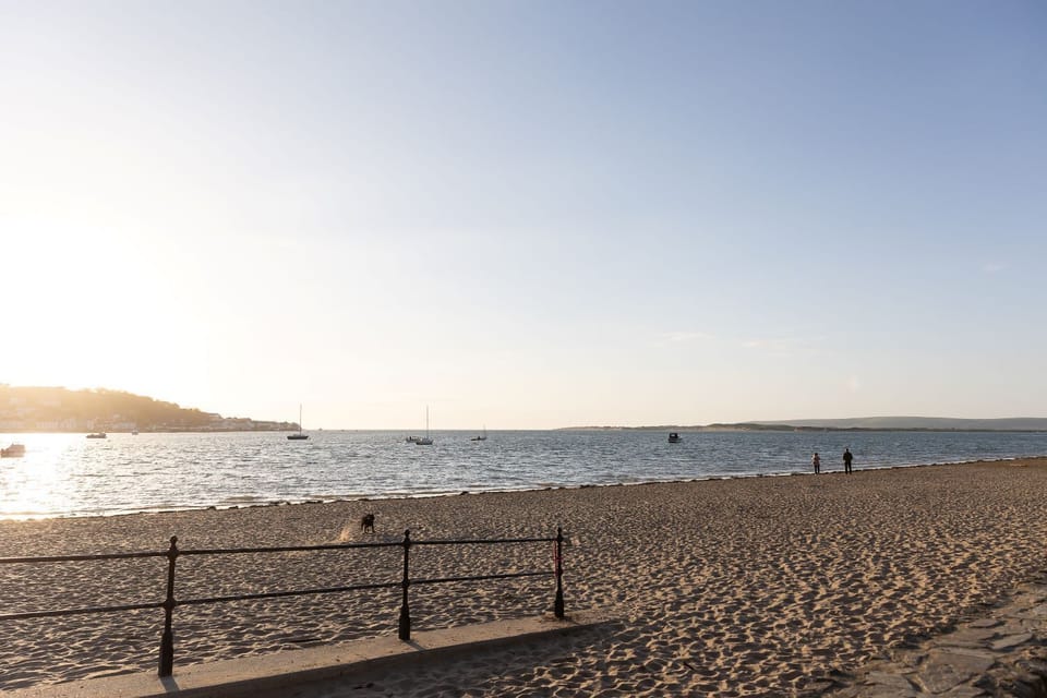 Broadwaters Instow Beach