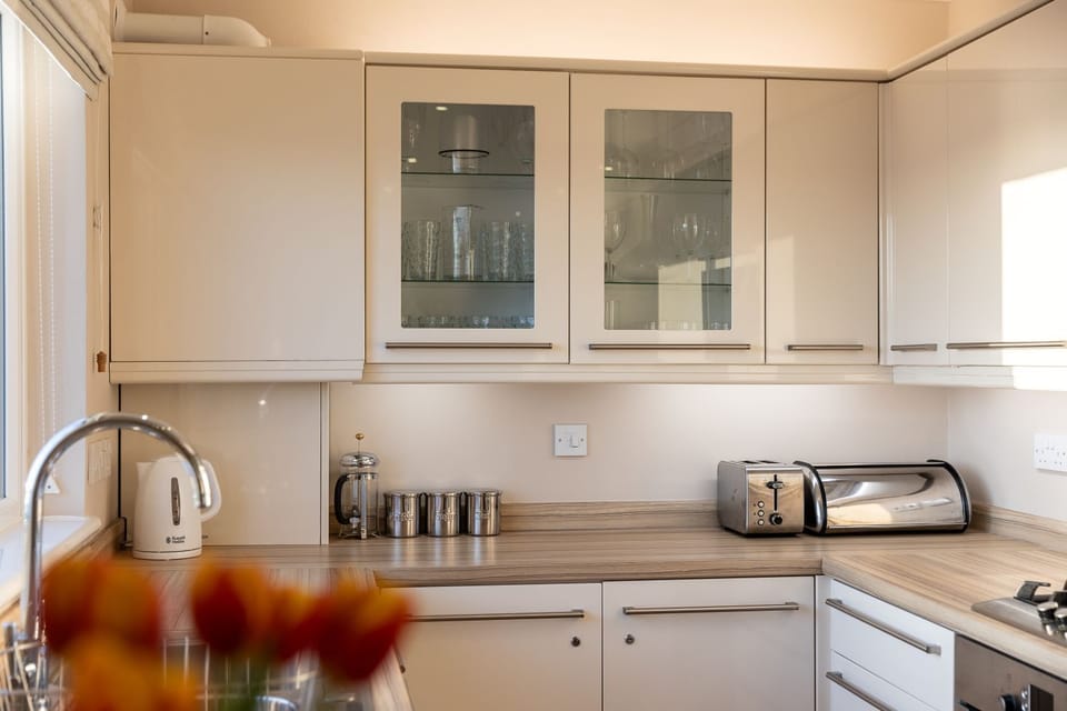 Broadwaters Kitchen Close Up