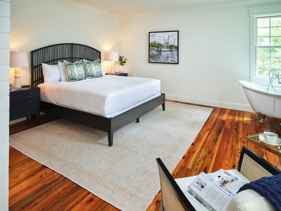 Deluxe Suite | Premium bedding, individually decorated, individually furnished