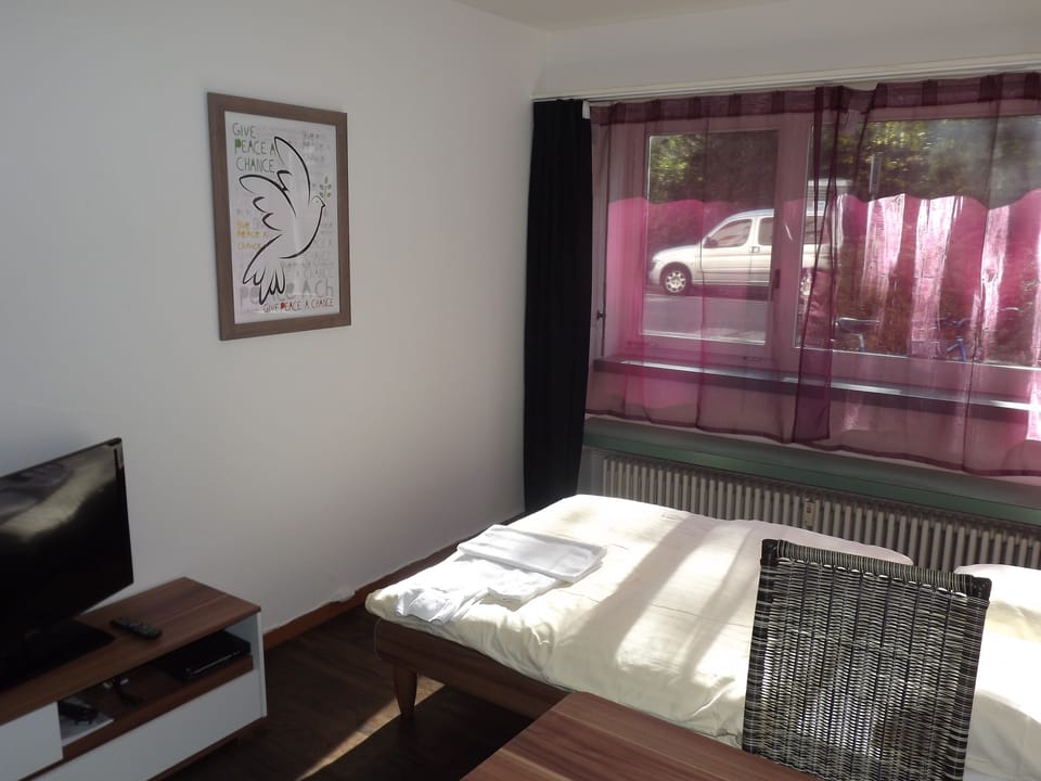 Classic Apartment | Iron/ironing board, free WiFi