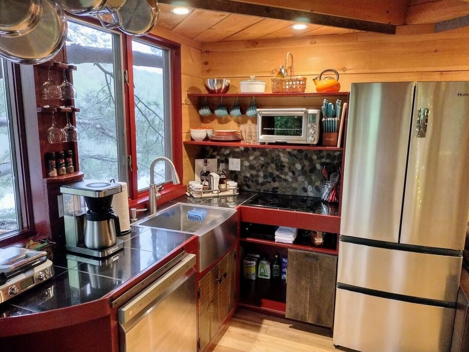 Updated kitchen in 2023
