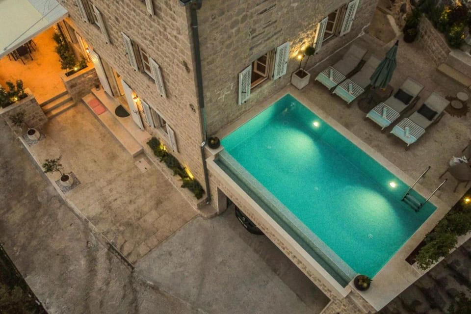 Private Pool