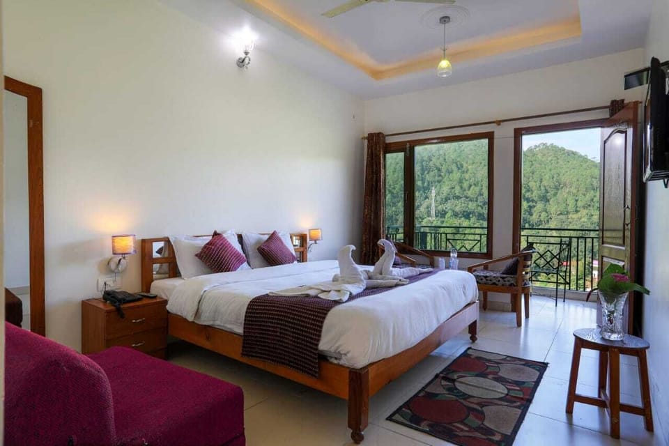 Luxury Room | 1 bedroom, individually decorated, individually furnished