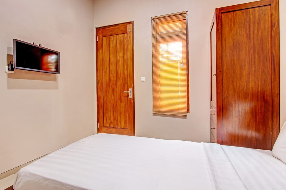 Deluxe Single Room | Desk, free WiFi, bed sheets