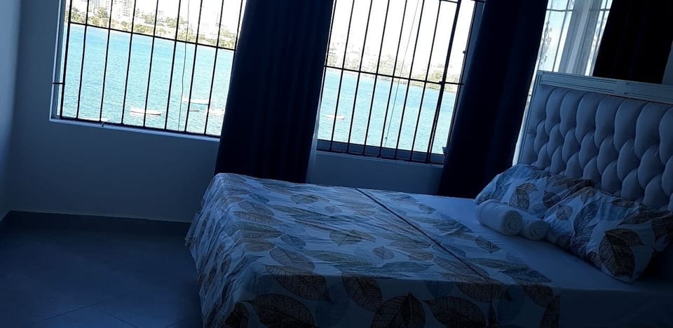 Design Apartment | 1 bedroom, individually decorated, individually furnished, free WiFi