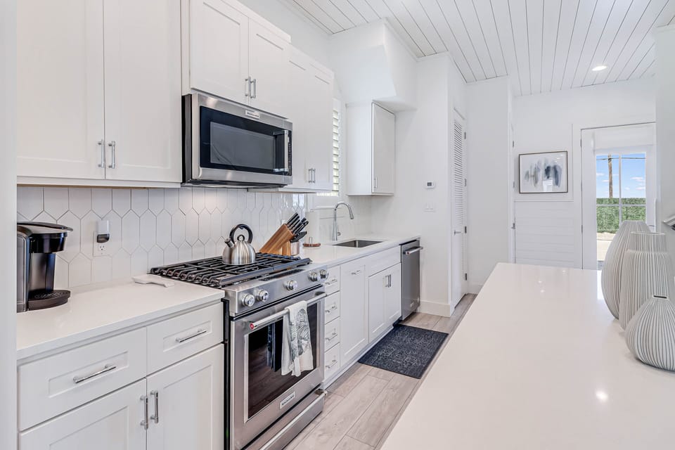 Kitchen, 1st Floor