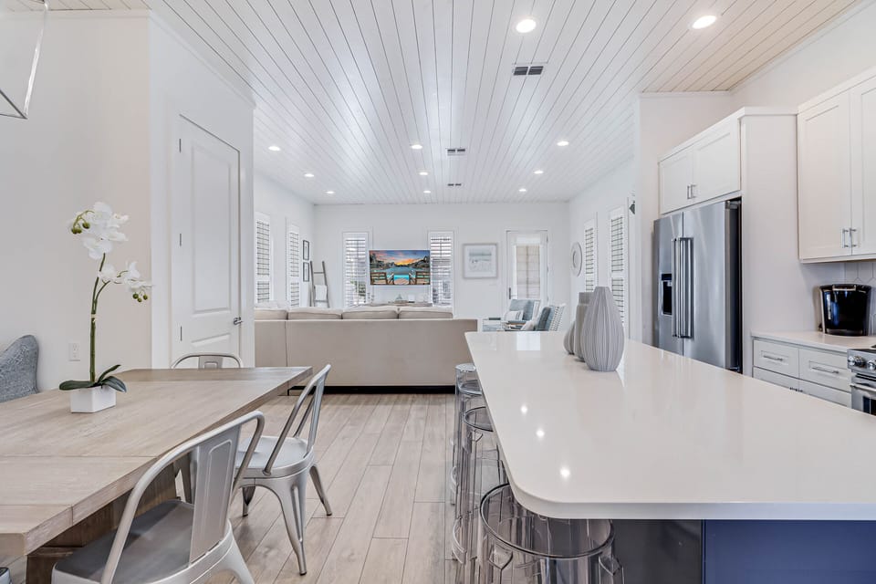 Kitchen, 1st Floor