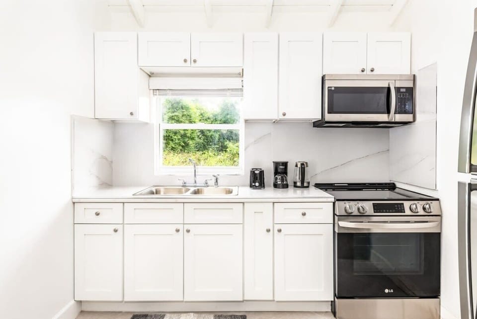 Complete kitchen with all essentials.