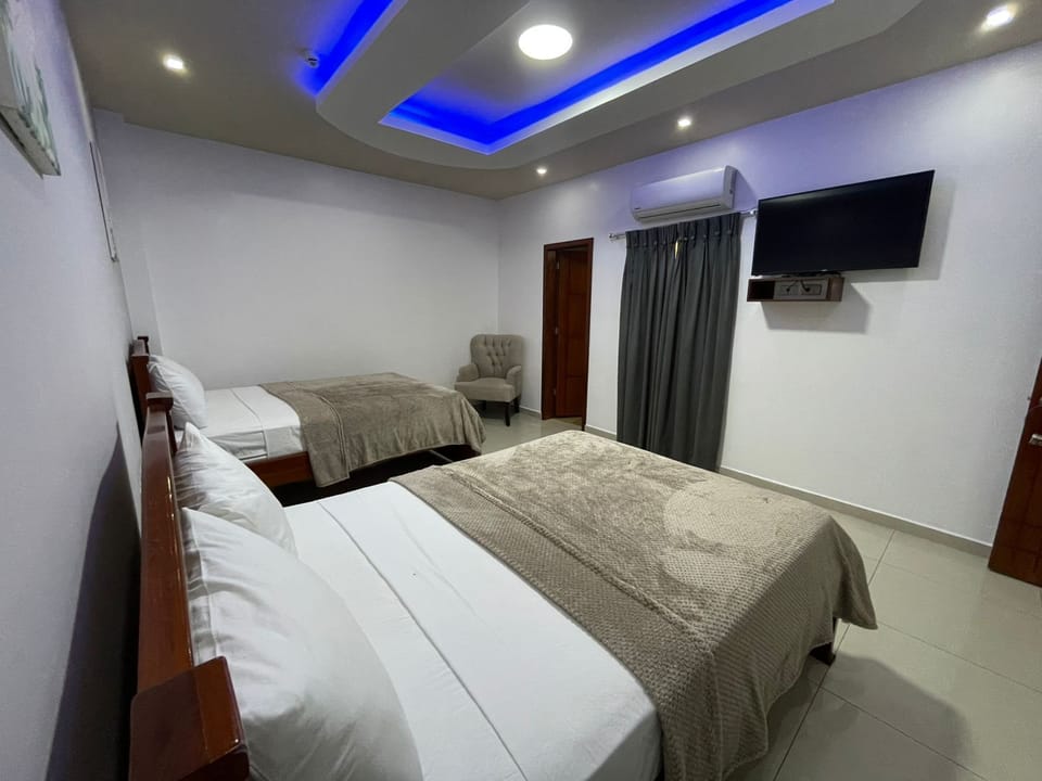 Deluxe Twin Room, 2 Double Beds | Hypo-allergenic bedding available, soundproofing, WiFi (free)