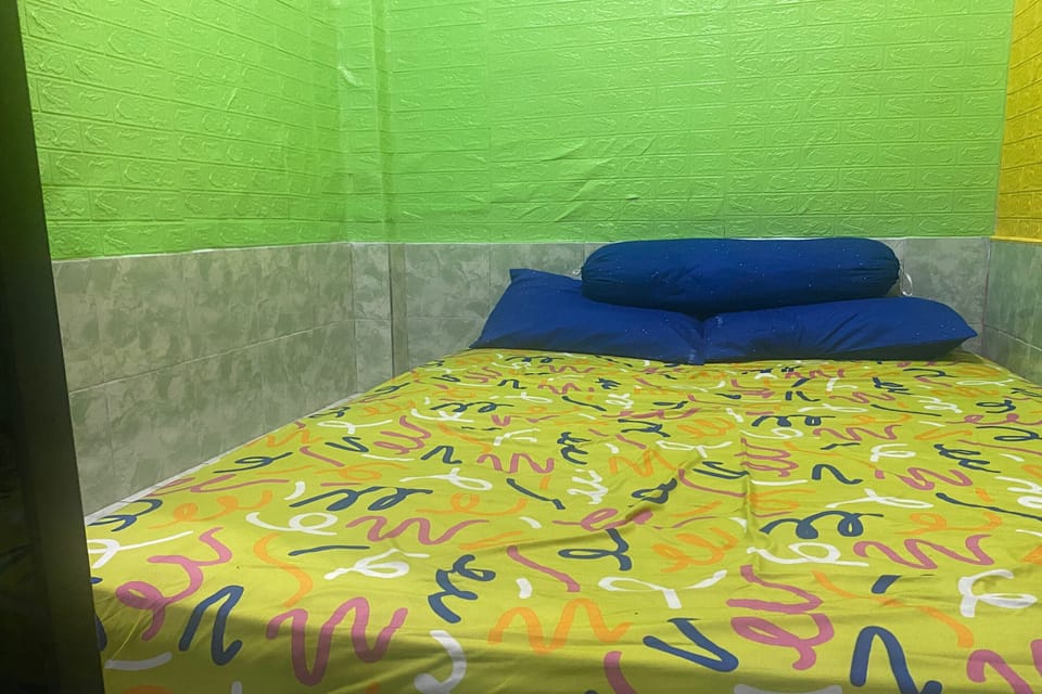 Standard Double Room | WiFi (free), bed sheets