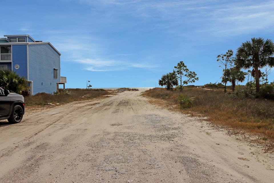 House, Multiple Beds (Castaway) | Miscellaneous