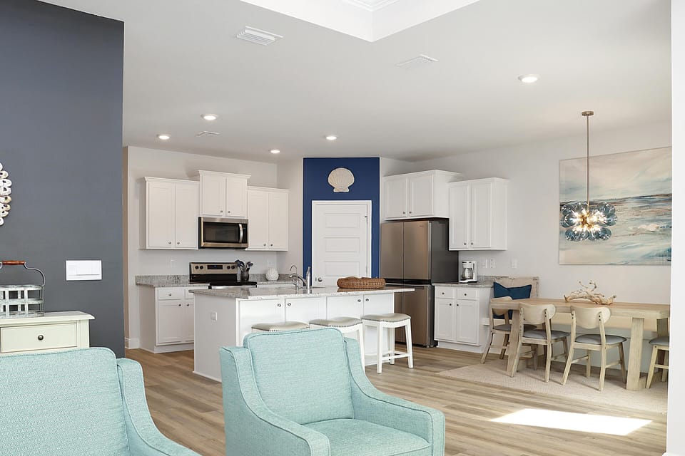 House, Multiple Beds (Shell Yeah PSJ) | Interior