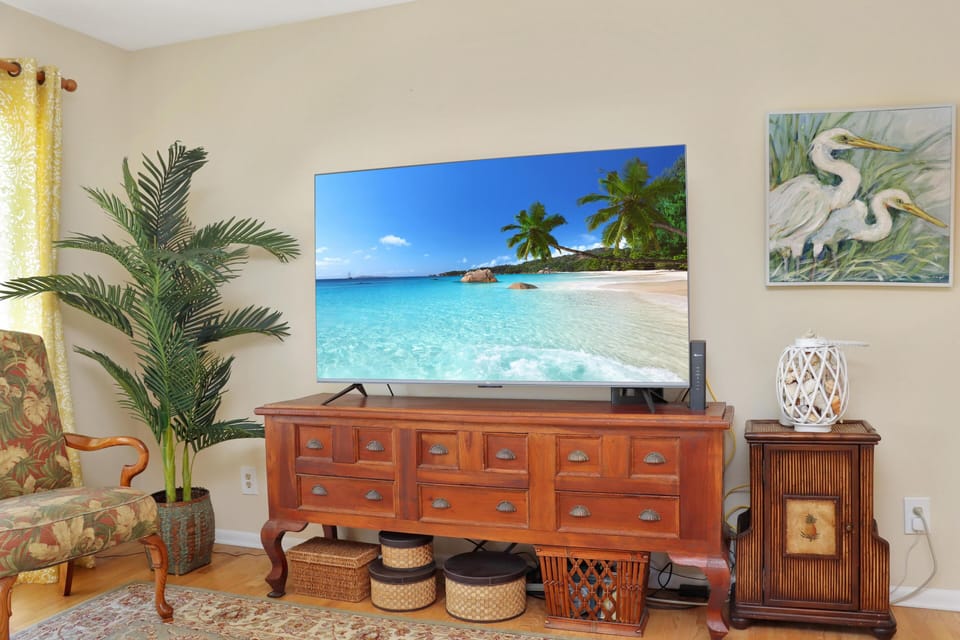 House, Multiple Beds (Summer Breeze) | Interior