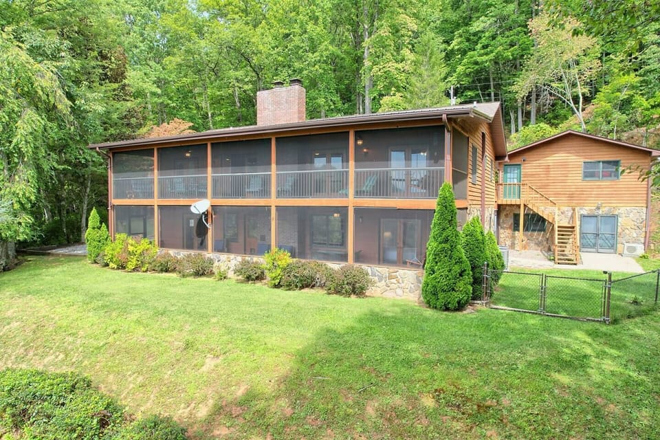 Screened Porch