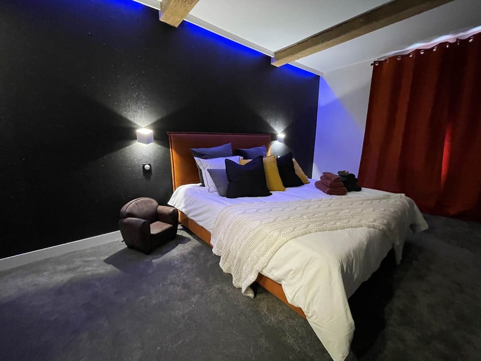 Velours et Délicatesse - Maison Longue de La Cassine