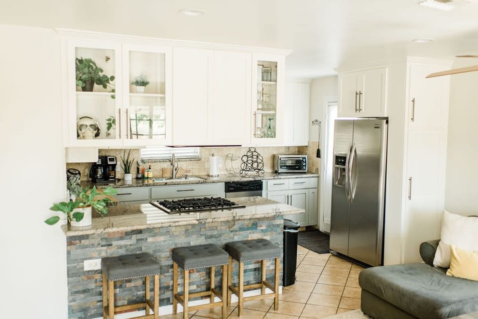 Country Sunset Retreat (923)