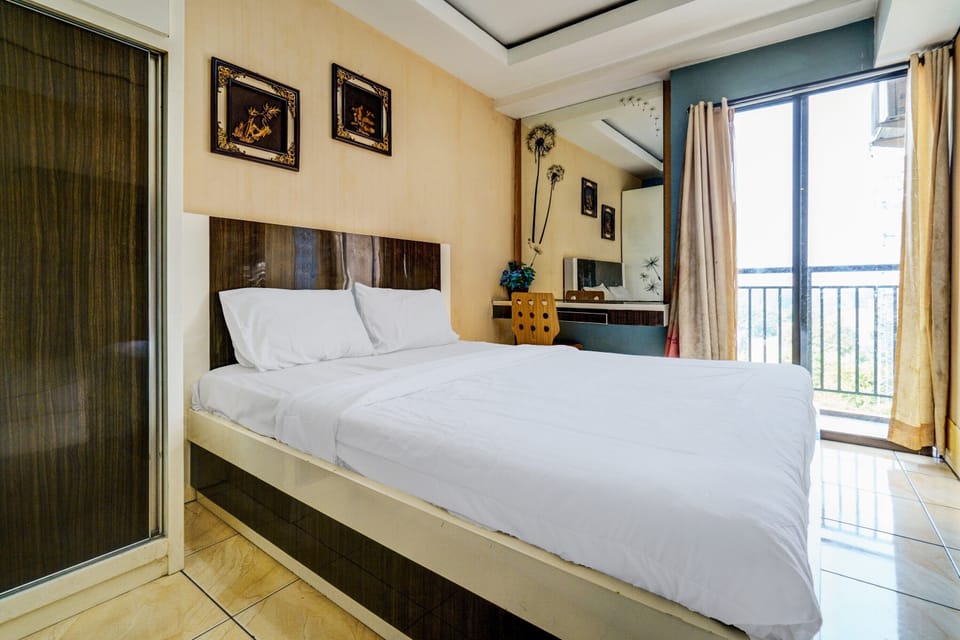 Deluxe Double Room | Desk, free WiFi, bed sheets