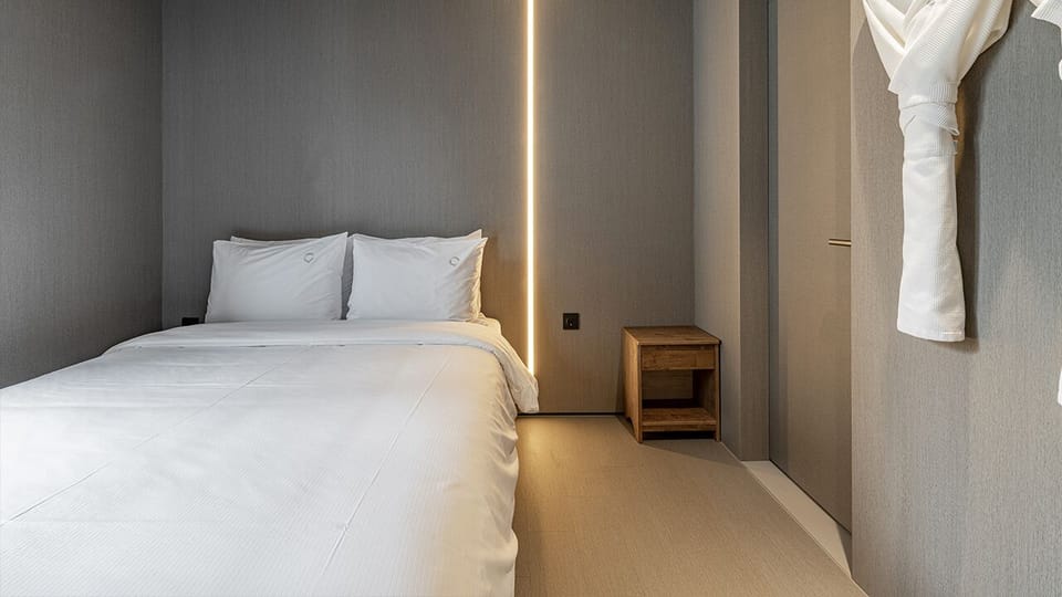 Standard Double Room | 1 bedroom, soundproofing, free WiFi, bed sheets