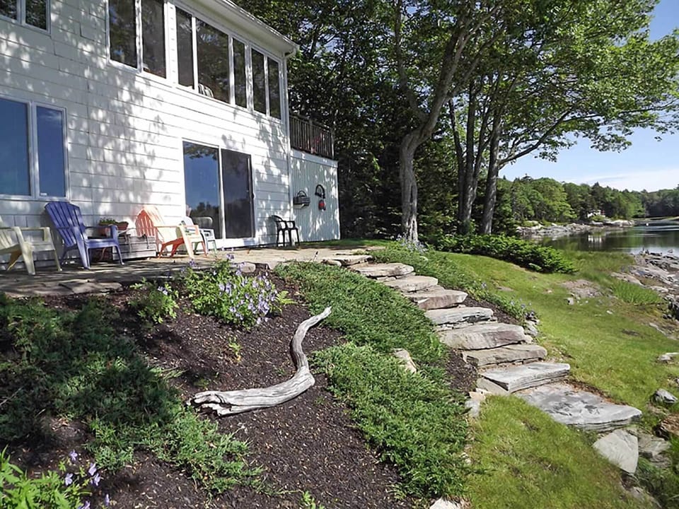 The stone steps make for easy access