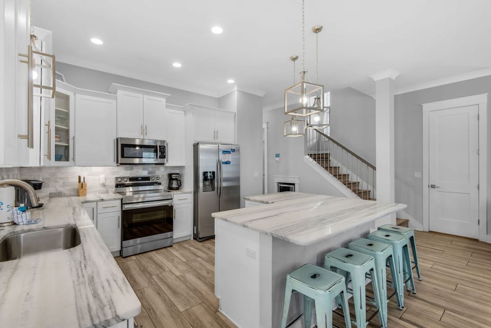 Kitchen with plenty of counter space