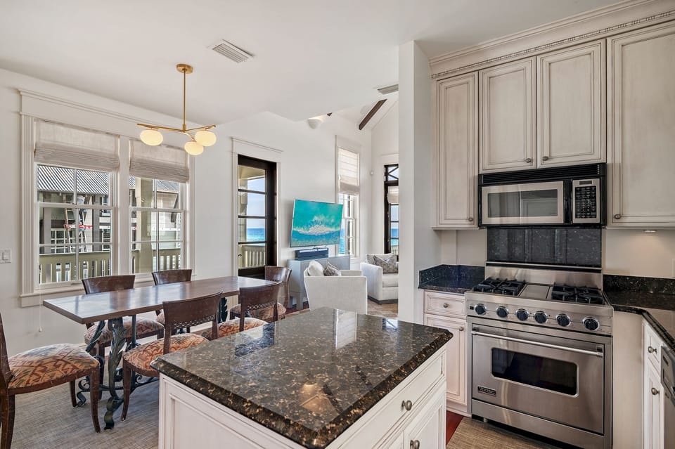 34 S Briland Main House - Rosemary - Second Floor - Kitchen/Dining Area