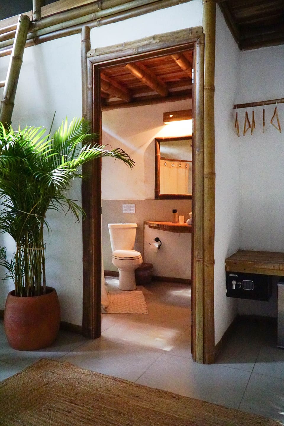 Comfort Double Room | WiFi (free), bed sheets