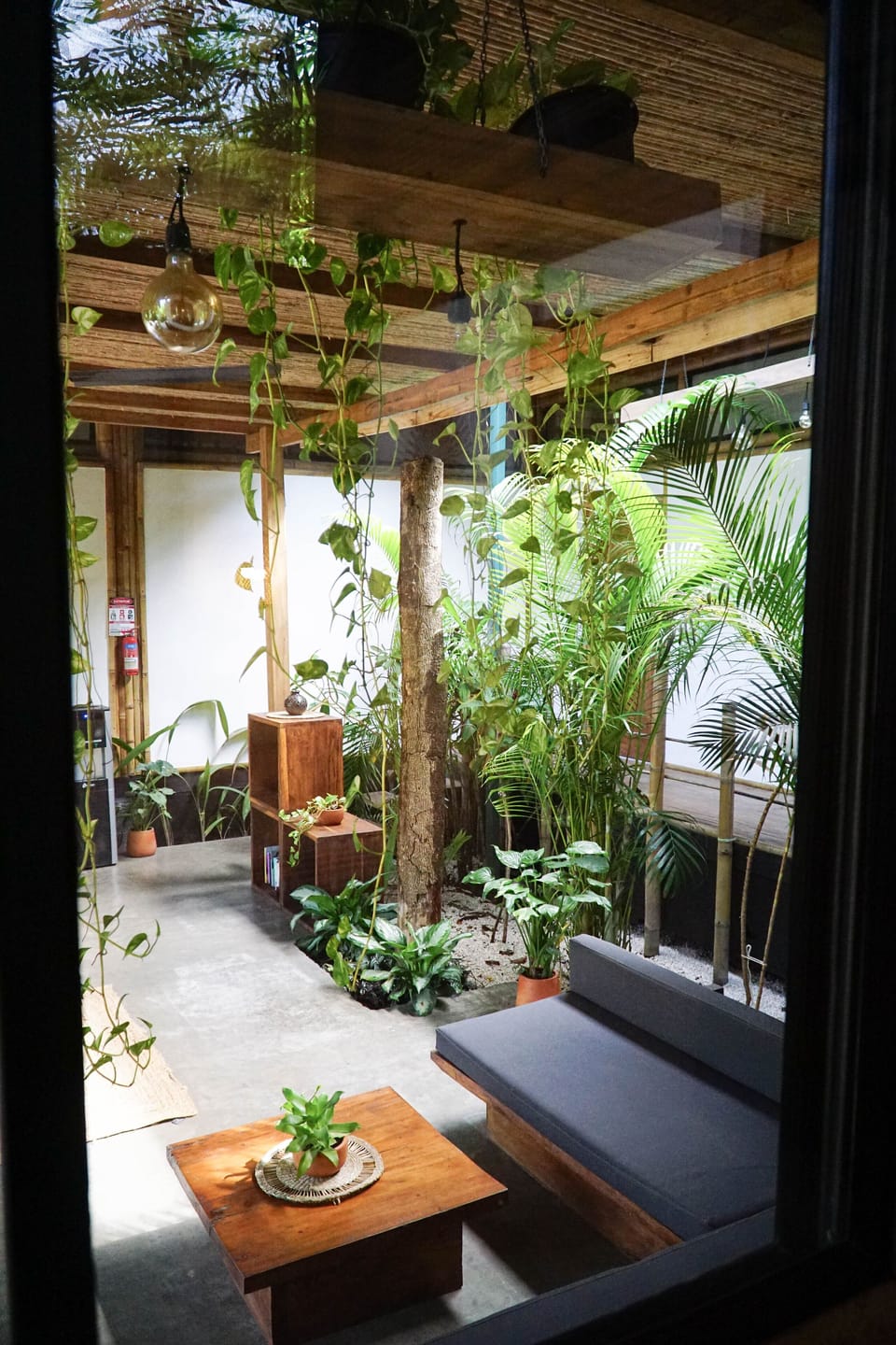Deluxe Double Room | WiFi (free), bed sheets