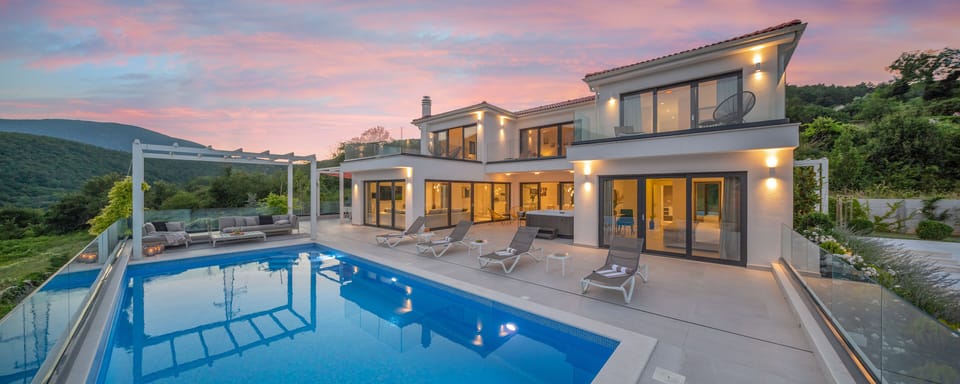 Villa Elegance