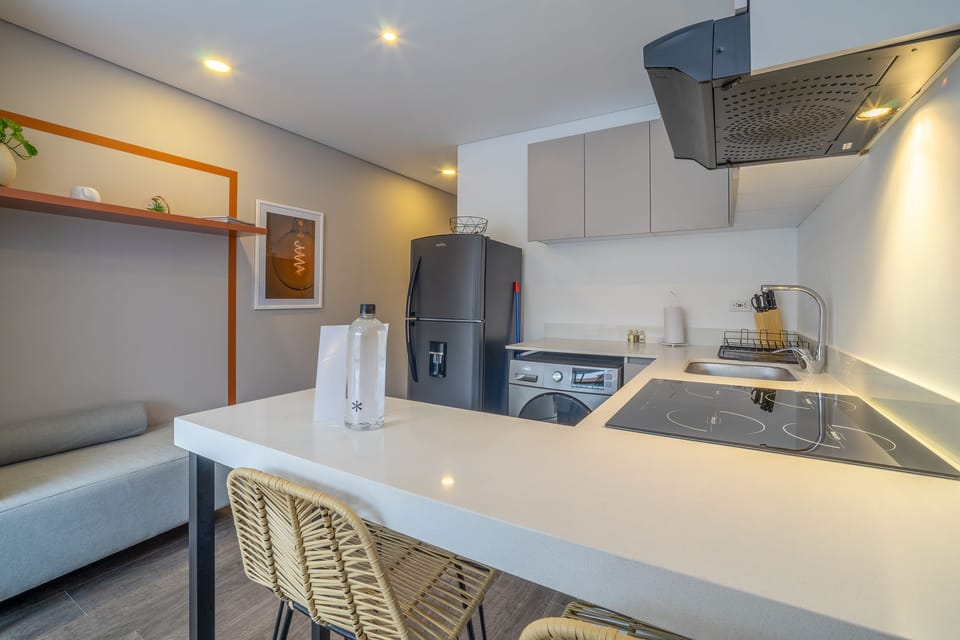 Apartment | Private kitchen | Fridge, microwave, oven, stovetop