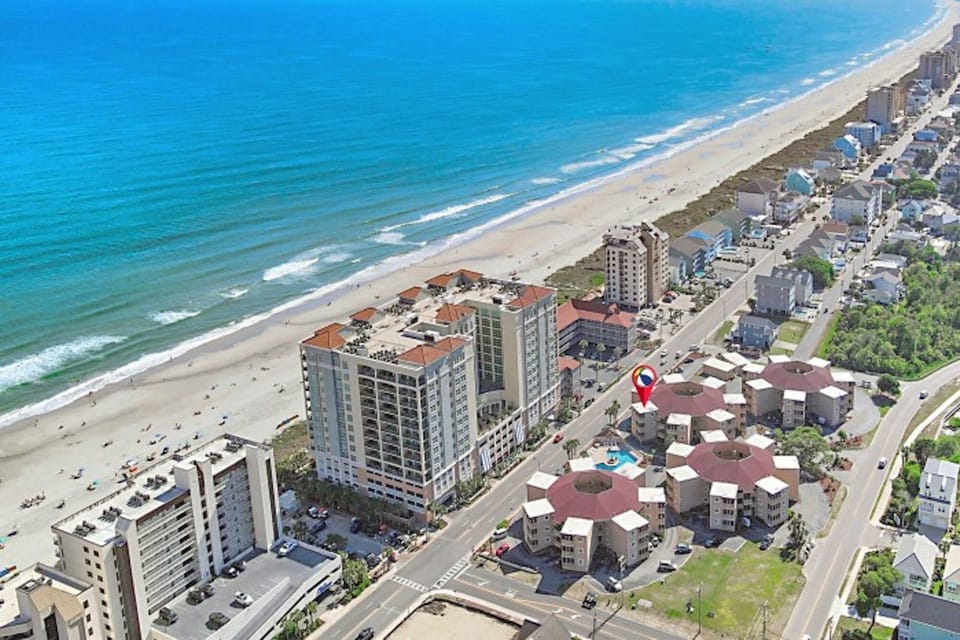 The beach is calling! Just a few more steps and you are in paradise.