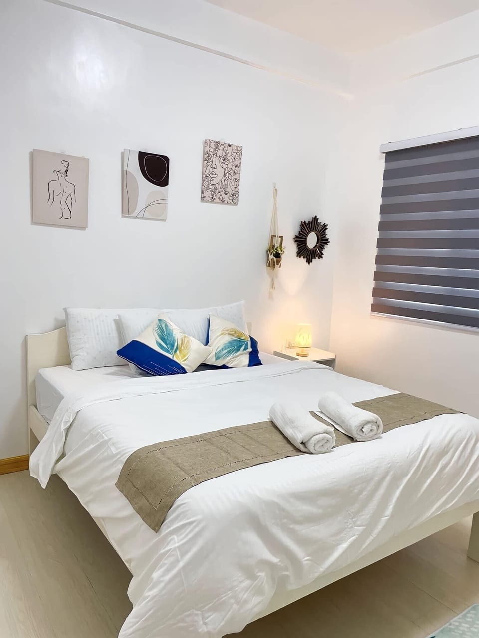 Deluxe Room | In-room safe, blackout drapes, soundproofing, free WiFi