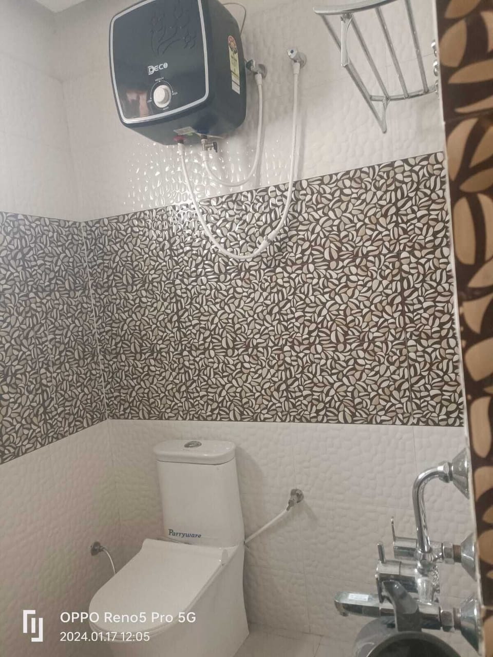 Shower, rainfall showerhead, towels