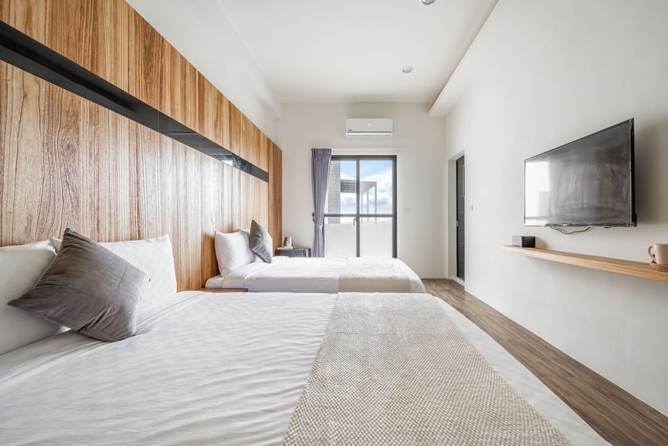Quadruple Room with Terrace | Desk, soundproofing, WiFi (free)