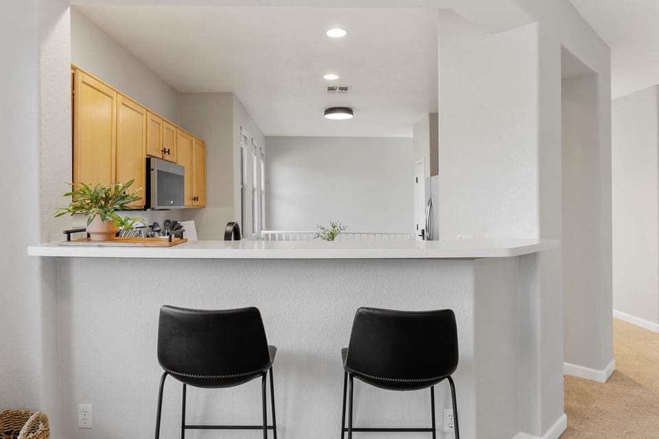 Kitchen bar top 