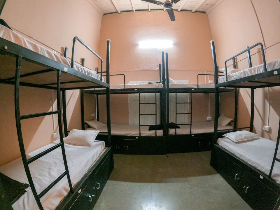 Standard Shared Dormitory, Mixed Dorm | In-room safe, soundproofing, free WiFi, bed sheets