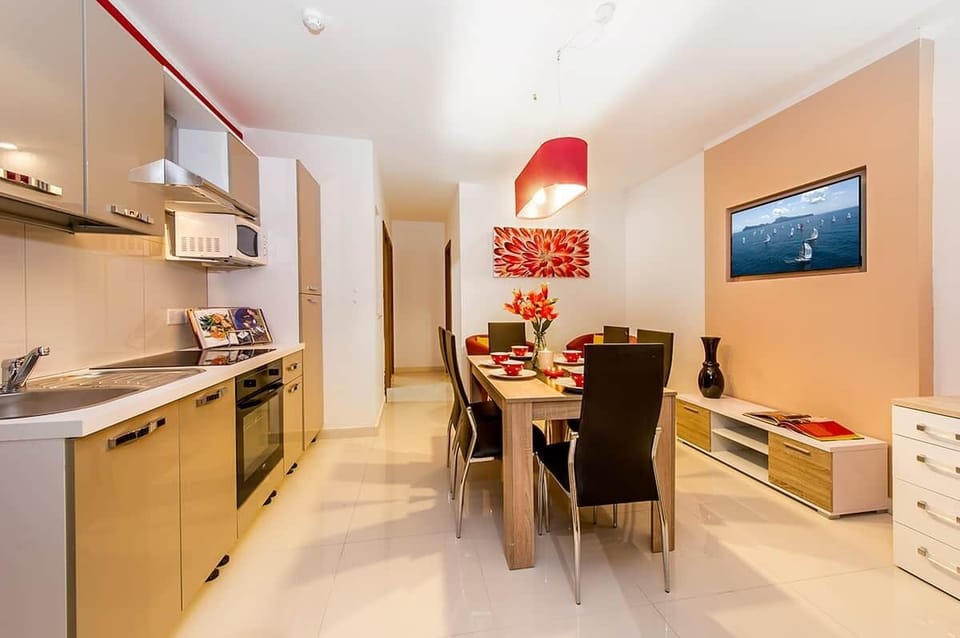 Dining Room and Kitchen 