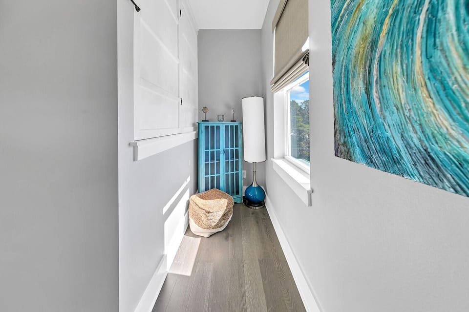 Guest bedroom