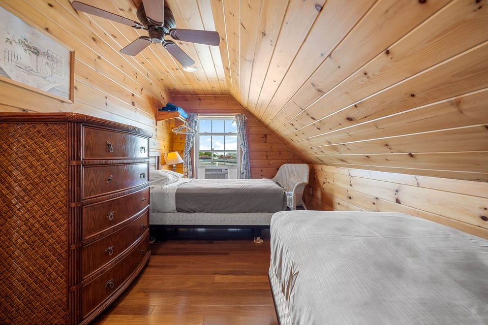 Two twin beds on the third floor. 